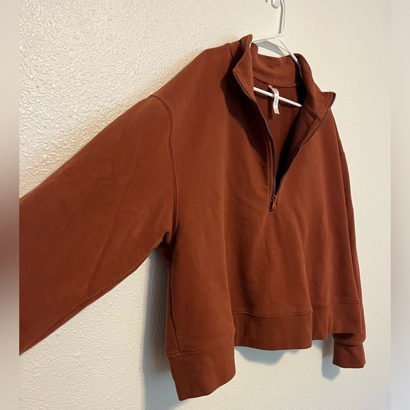 Fabletics Cropped Pullover - Picture 3 of 5